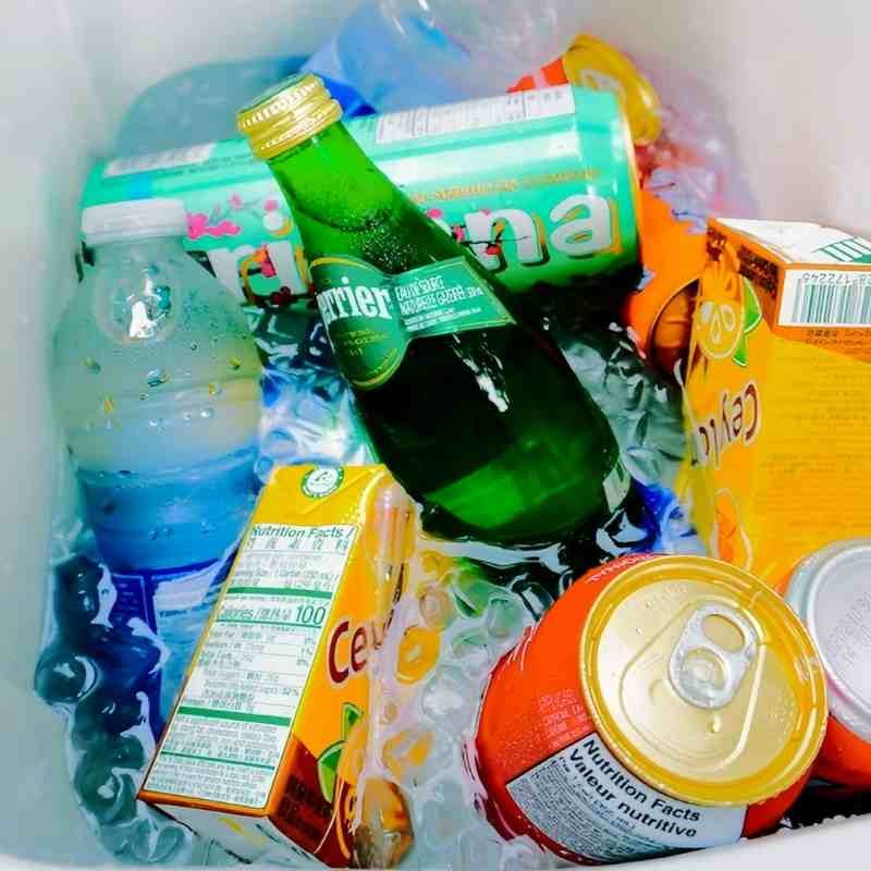 Packaging Solutions to Keep Food and Beverages Fresh